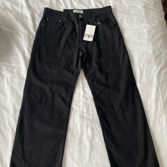 Zara Black Relaxed Fit Straight Leg Mid Waist Jeans Women’s Size 8 - Picture 3 of 7